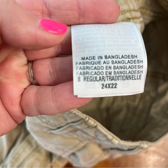 Levi’s khaki cargo shorts size 24x22 100% cotton - Picture 4 of 5